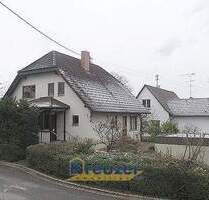 Gepflegt * Hell * Großzügig * EFH mit Einliegerwohnung + Garage und 2 Außenstellplätze! - Meersburg