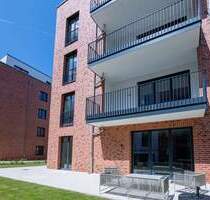 Exklusives Wohnen in einzigartiger Insellage: Neubau-Erstbezug, 4 Zimmer, Loggia & City-Anbindung - Berlin Spandau