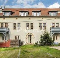 Ländlich, historisch, gepflegt: DG-Wohnung mit EBK im ehemaligen Stiftsgebäude - Kreischa Lungkwitz