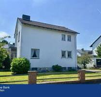 Einfamilienhaus mit Garten & Platz für Ihre Ideen in Lage-Müssen!
