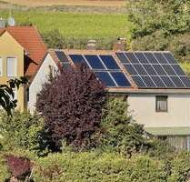 Hier wohnt das Glück - charmantes Familienhaus mit Gartenparadies in Leoprechting - Regensburg Oberisling-Graß