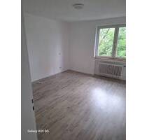 Renovierte Etagenwohnung sucht neue Mieter - Mülheim Mitte