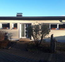 Großzügig geschnittener Bungalow mit Einliegerwohnung in Saarbrücken-Bischmisheim (Festpreis)