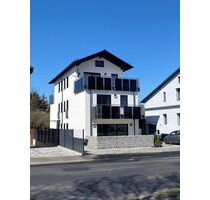 Moderne, schicke Doppelhaushälfte in Lohfelden