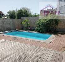 Zuhause ankommen in Singen-Beuren! Doppelhaushälfte mit Pool - hier kann der Sommer kommen!