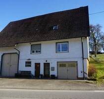 Haus mit großem Garten, Stall und Scheune... - Epfendorf Trichtingen