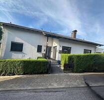 Einfamilienhaus mit Einliegerwohnung in Heppenheim - Heppenheim /Ortsteil