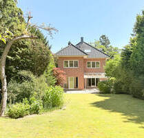 Sooo viel Platz! Großes Familienhaus mit Einliegerwohnung, Sauna, Garage und herrlichem Garten - Hamburg Blankenese