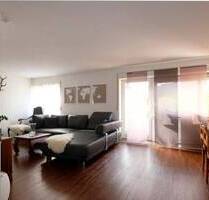 Großzügige, gepflegte 3,5 Zimmer Maisonette Wohnung unmittelbar am Rhein, in Büsingen am Hochrhein!!