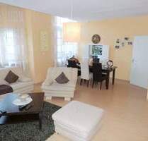 LP Zentrum: Geräumige 2-Zi-Mietwohnung im 1. Obergeschoß, mit Garage ! - Lippstadt Kernstadt