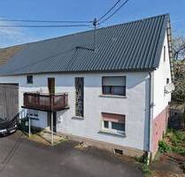Handwerkerhaus mit Scheune, Garage und Garten! - Hahn