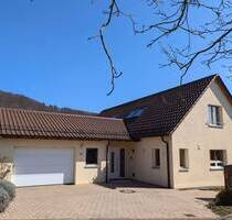 Bezugsfertiges Architektenhaus in idyllischer Feldrandlage - Sternenfels Diefenbach