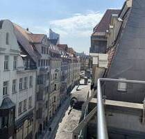 JÄGERHOF * Innenstadt* helle 3 Zimmer-Whg. mit gr. Balkon* Parkett* EBK* Bad m. Wanne & Dusche* - Leipzig Zentrum
