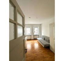 Modern & Möbliert - Renovierte 1-Zimmer-Wohnung mit Top-Anbindung - Nürnberg St. Leonhard