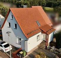 Stilvolles Einfamilienhaus mit Einliegerwohnung mit spektakulärem Ausblick! - Helsa Wickenrode
