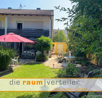 Charmante DHH mit Wintergarten & großem Feng-Shui-Garten in München-Waldperlach