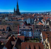 Wohnen im Ulmer Zentrum - moderne 2 Zimmer Dachgeschosswohnung