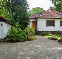 Wohnhaus mit Entwicklungspotenzial - zweites Baufeld für Mehrgenerationen oder Investoren - Falkensee
