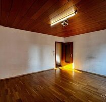 2 Zimmer-Altbau-Wohnung - Ideal für handwerklich Begabte - gestalten Sie selbst! - Stuttgart Bad Cannstatt