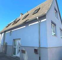 Einfamilienhaus mit Scheune und Obstgarten in Stutensee-Spöck