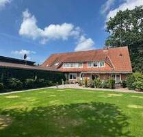 Großes Zweifamilienhaus, sehr gepflegt, zentral gelegen. - Emstek Halen