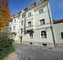 Luxuriöse 4-Zimmer-Wohnung mit Balkon in historischem Stadthaus in ruhiger Coburger Innenstadtlage