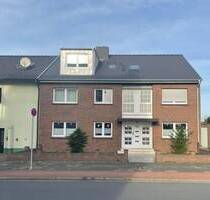 Erstbezug nach Sanierung - Großzügige 2,5 Zimmer Wohnung mit Kellerraum - Duisburg Hochheide