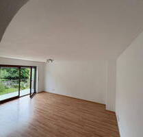 Bezugsfreie 1 Zimmerwohnung in Uni-Nähe mit TG-Stellplatz - Augsburg Universitätsviertel