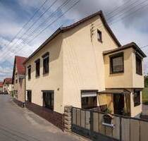 Einfamilienhaus mit Garten in ruhiger Lage - Serba