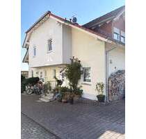 Sonnige Doppelhaushälfte - 595.000,00 EUR Kaufpreis, ca.  130,00 m² Wohnfläche in Wettenberg (PLZ: 35435) Launsbach