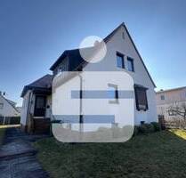 großzügiges EFH mit Einliegerwohnung in Bubenreuth...ca. 800 m² sonniges Grundstück