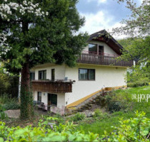 Grosses 3-Generationen-Haus + enorme Sanierungszuschüsse + riesiges Grundstück + mit Schwimmteich + ... Bezug kurzfristig möglich - Müllheim