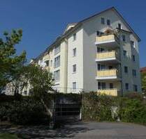 IDEAL FÜR JUNG UND ALT - Gemütliche 2-Zimmer-Wohnung mit EBK, Balkon und Fahrstuhl - Bernau
