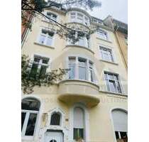 Modernisiertes Altbauschmuckstück in Bockenheims Toplage mit Balkon, Dielenboden und weiteren Stilaltbau-Highlights inkl. allen Möbeln. - Frankfurt