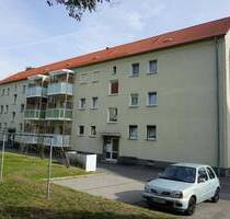 Strehla: 2-Raum-Wohnung mit Balkon