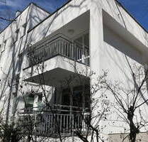 Bezugsfreie 2-Zimmer-Wohnung mit Balkon im Dianapark in Potsdam-Babelsberg nahe Berlin