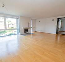 Viel Platz mit Gartenanteil und toller Küche! - Stade