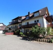 *** Sehr schöne und gepflegte 3 Zi.-Wohnung mit großem Balkon in ruhiger Lage! *** - Freudenstadt Grüntal