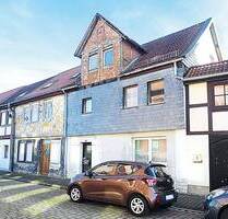 Denkmalgeschütztes ehemaliges Zweifamilienhaus in Fachwerkbauweise in Weferlingen - Oebisfelde-Weferlingen Walbeck