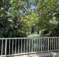 TOP LAGE! Frisch sanierte 2 Zi. Whg. sofort bezugsfrei mit großer Terrasse am Auermühlbach! - München Au-Haidhausen