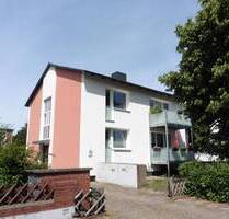 sehr gepflegte 2,5-Zimmer-Wohnung mit Balkon in Neuwiedenthal - Hamburg Hausbruch