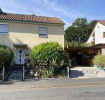 Attraktives Immobilienangebot Reiheneckhaus mit großem Grundstück und Ausbaupotenzial - Frankfurt am Main / Frankfurter Berg