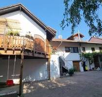 Ehemaliger Bauernhof mit 4 gut vermieteten Wohneinheiten und einer Halle in Welgesheim zu verkaufen