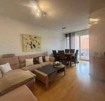 Licht. Raum. Lebensqualität - Stilvolle 3-Zimmer-Wohnung in Toplage - Dingolfing