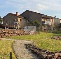 Neuwertiges Zweifamilien-Haus mit getrennten Eingängen - Bad Wildungen Odershausen