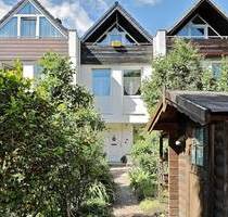 Familienfreundliches Reihenhaus mit Garten, drei Balkonen und Stellplatz in Hassels - Düsseldorf Hassels