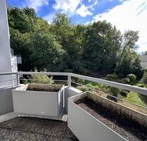 Zum Eigenbezug! Helle und Moderne 2-Zimmer-Wohnung mit Balkon + Tiefgaragenstellplatz - Coburg