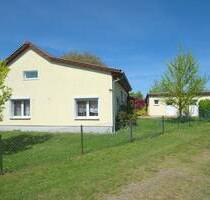 Gepflegtes Einfamilienhaus - 369.000,00 EUR Kaufpreis, ca.  120,00 m² Wohnfläche in Nauen (PLZ: 14641) Niebede