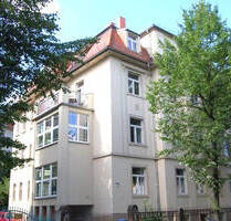 *****nahe Königstraße: 3,5-Zimmer-Wohnung, wertvolle Türen, Natursteinbäder***** - Dresden Innere Neustadt (Königstr.)