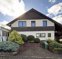 Gemütliches familienfreundliches Split-Level-Haus mit Kaminofen und Gartenidylle am Naturpark Arnsberger Wald - Warstein Niederbergheim